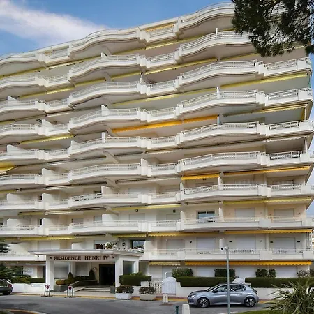 Daire Buckingham & Lloyds - Cannes