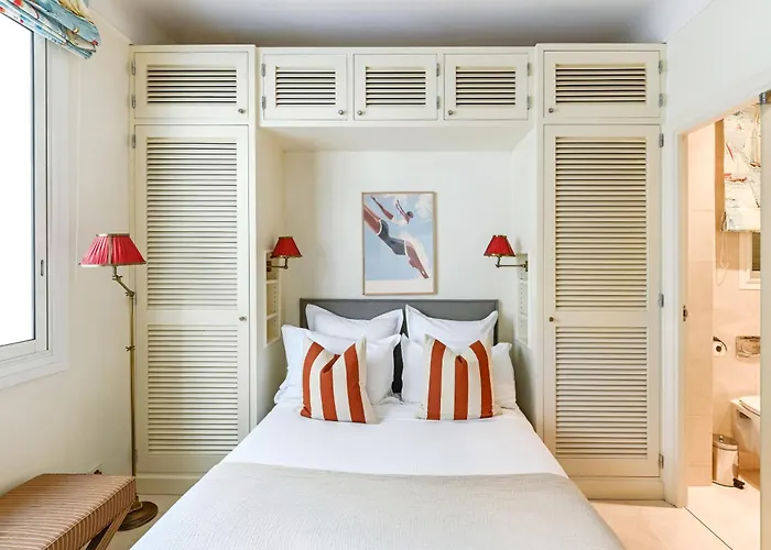 Buckingham & Lloyds - Lejlighed Cannes