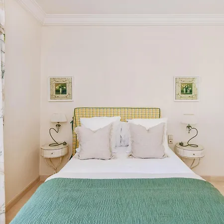 Apartmán Buckingham & Lloyds - *